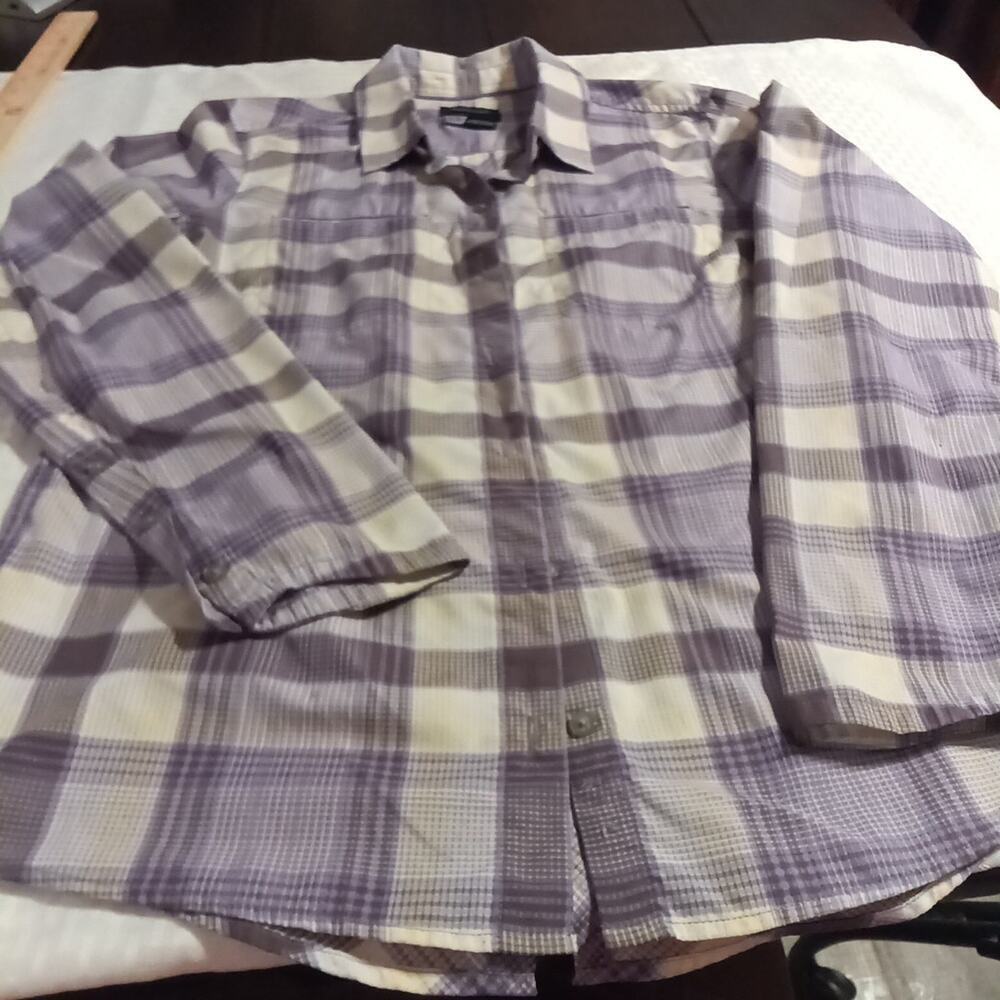 Marmot Women Large Long Sleeve Shirt with Pockets and Button-Up Closure Western
